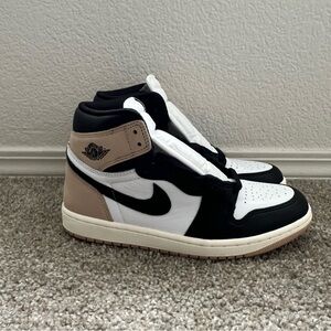 Womens Air Jordan 1 high OG